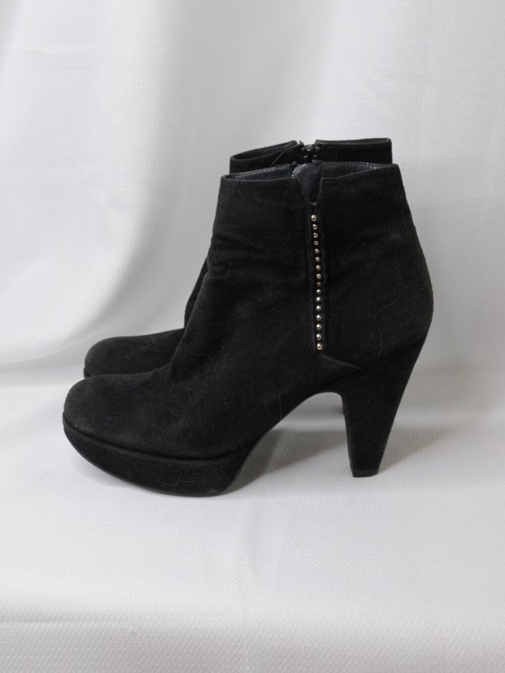 Stuart Weitzman Black Suede Heeled Ankle Boots Size 7